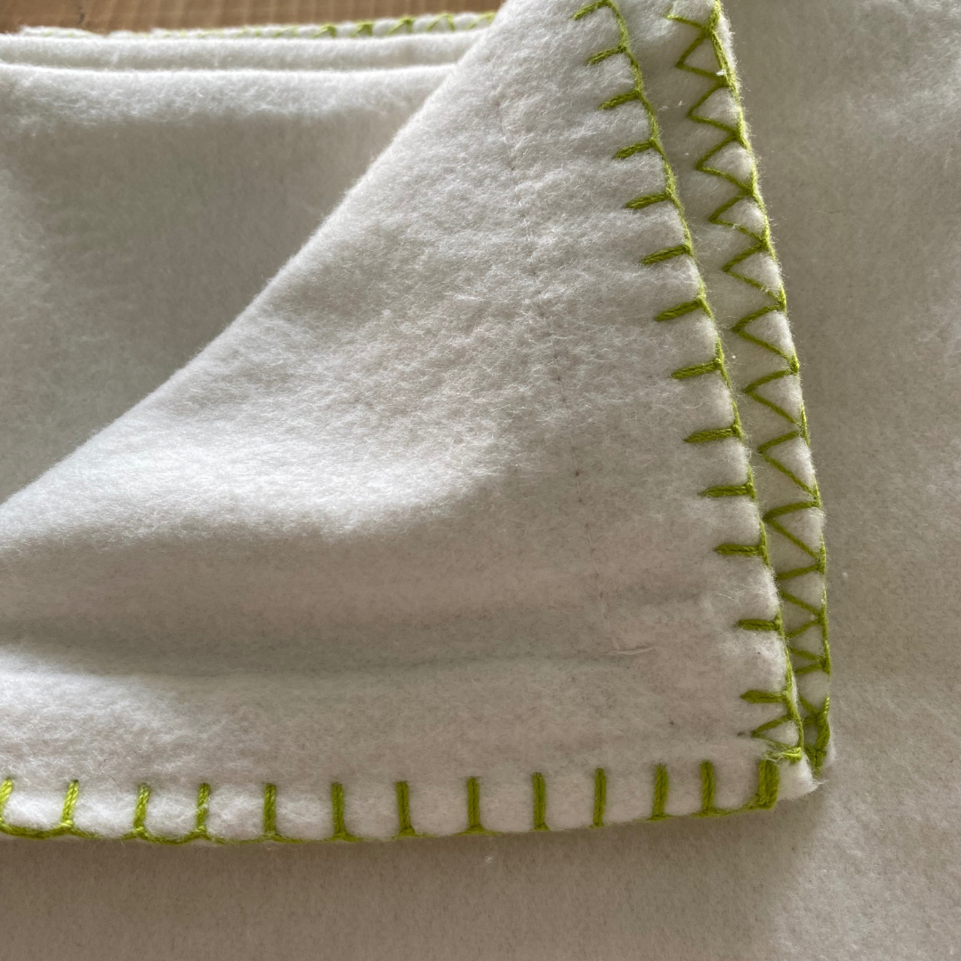 Recycled Brushed Cotton Throw - Green