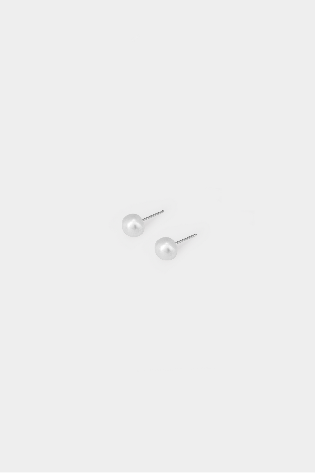 Keshi Pearl Studs: 7mm