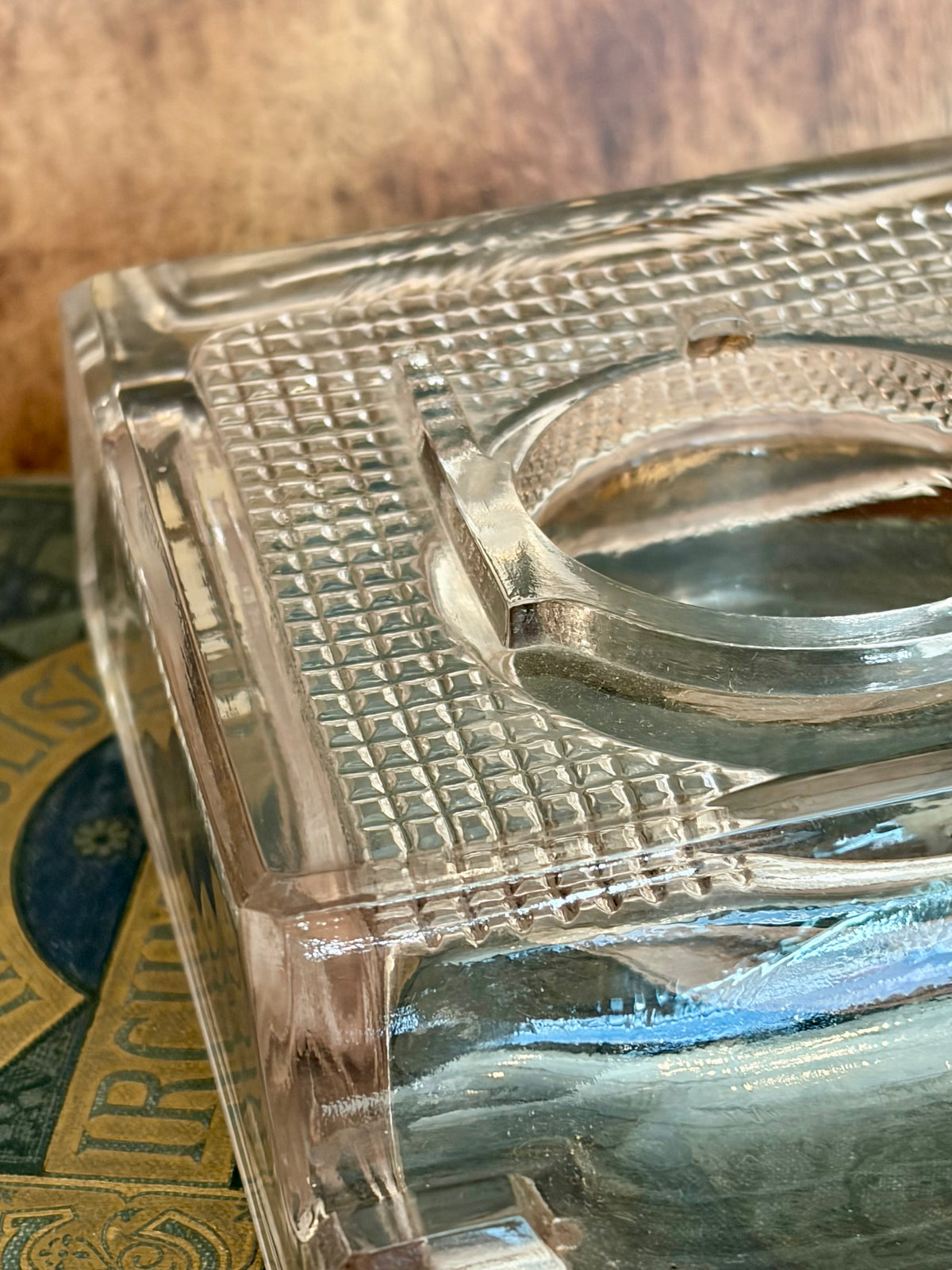 Heirloom Glass Inwell & Pen Rest