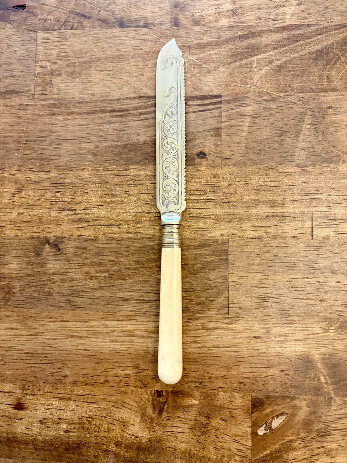 Heirloom Cake Knife - Ivorine Handle