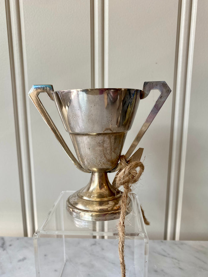 Heirloom Trophy - plain