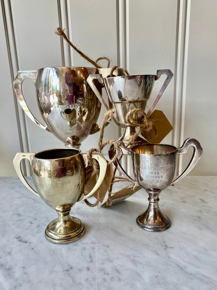 Heirloom Trophy - small