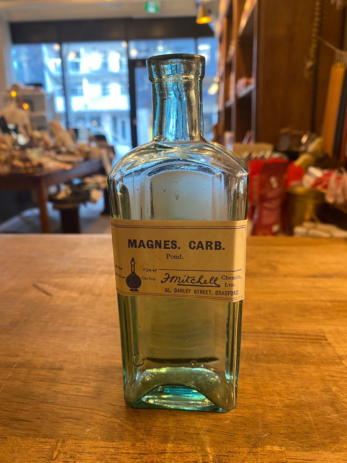 Heirloom Magnus Carbonate Glass Bottle