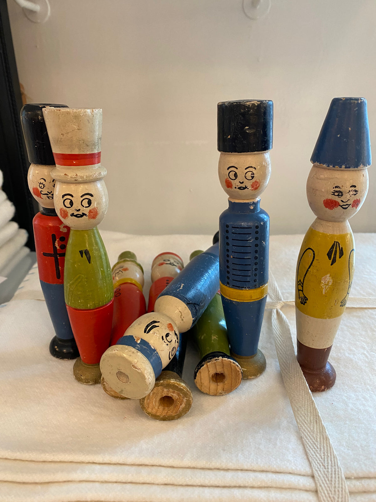Heirloom Peg Game Pieces