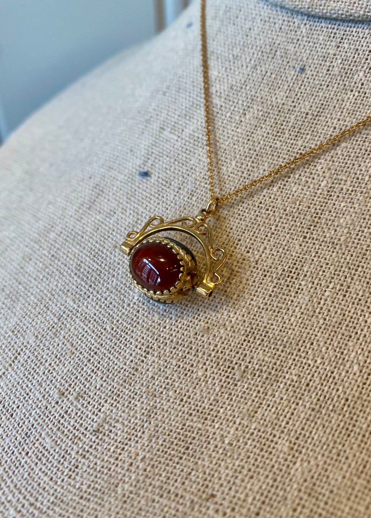 Heirloom Tri-Stone Spinner, Small