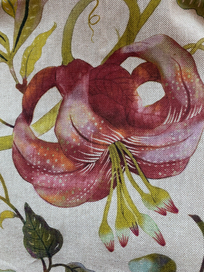 Lily Green Lumbar Pillow Cover