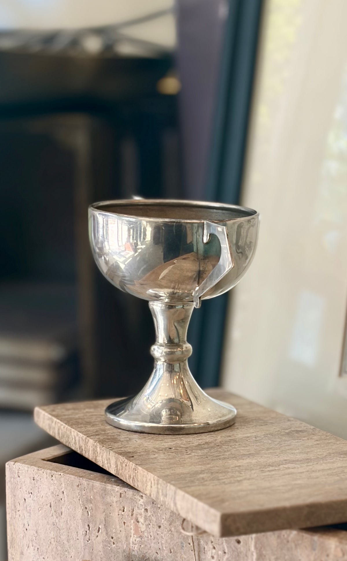 Heirloom Trophy, Medium