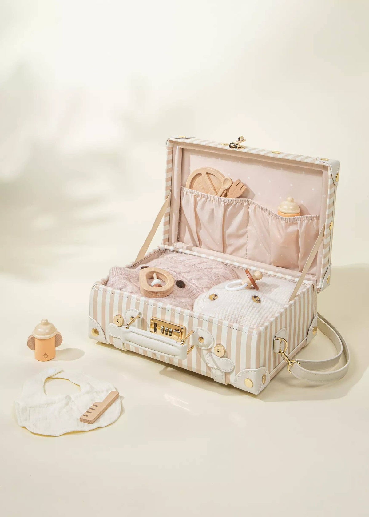 Vegan Leather Play Suitcase - Sable